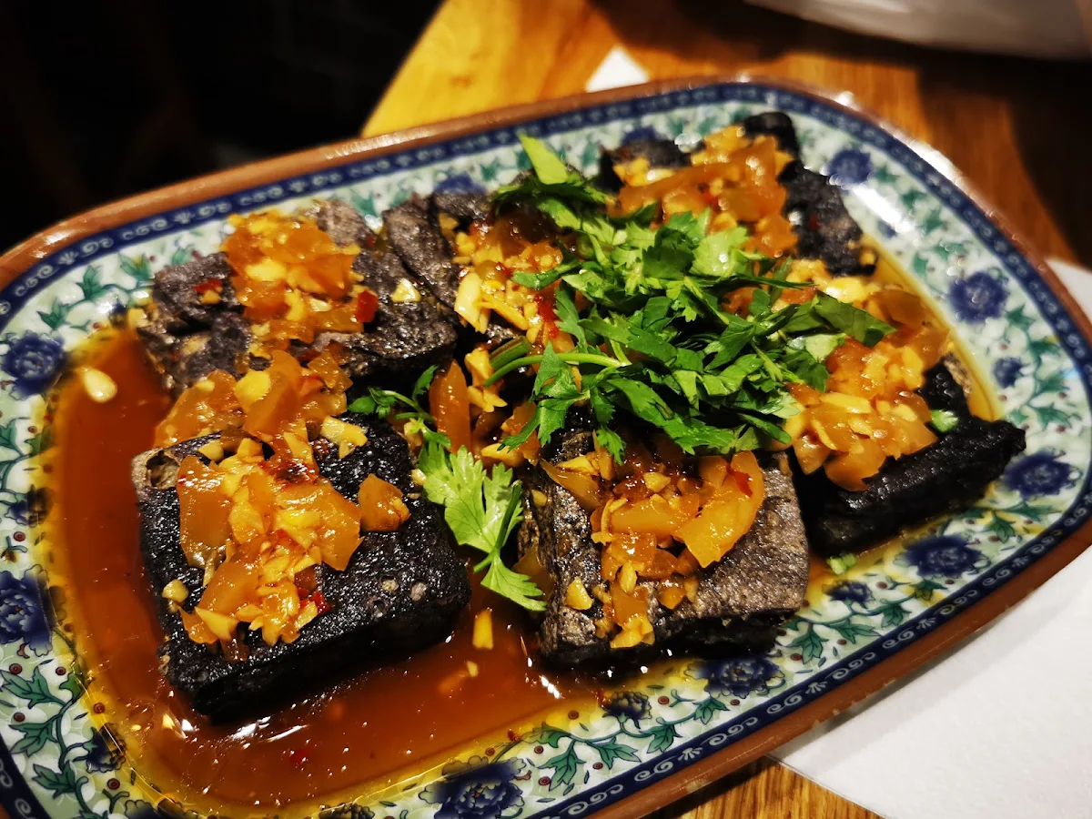 湖南臭豆腐, 一呷一嗦 Burwood店